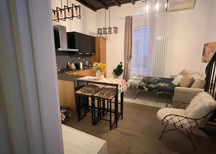 Fiorentini 2 Complete House X 4 & 4 People Apartment *